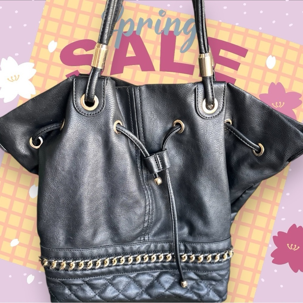 JustFab Black and Gold Shoulder Bag with Edgy Design